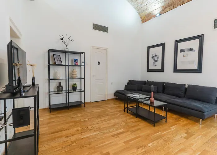 La Racha - By Agada * Budapesta