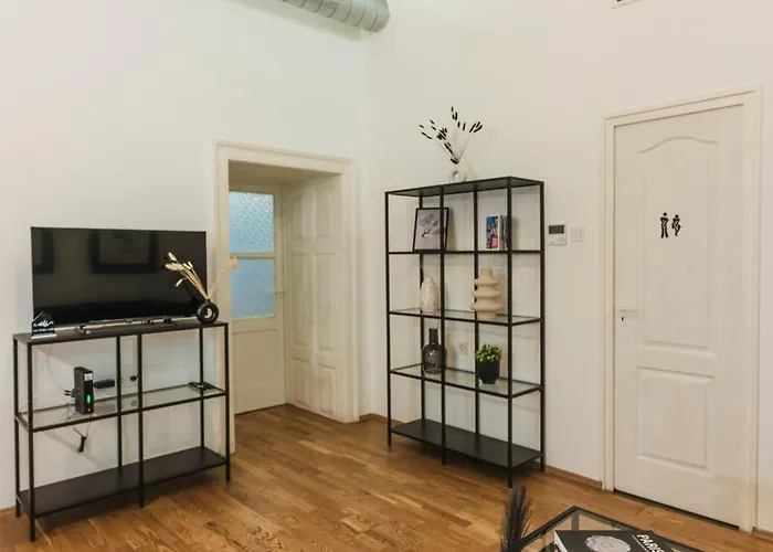 La Racha - By Agada *