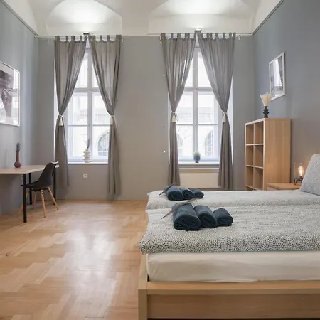 La Racha - By Agada * Budapest