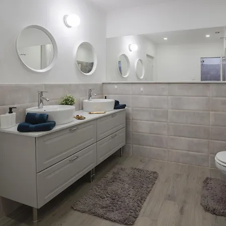 Appartamento La Racha - By Agada Budapest