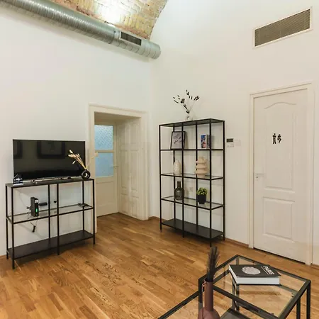 La Racha - By Agada *